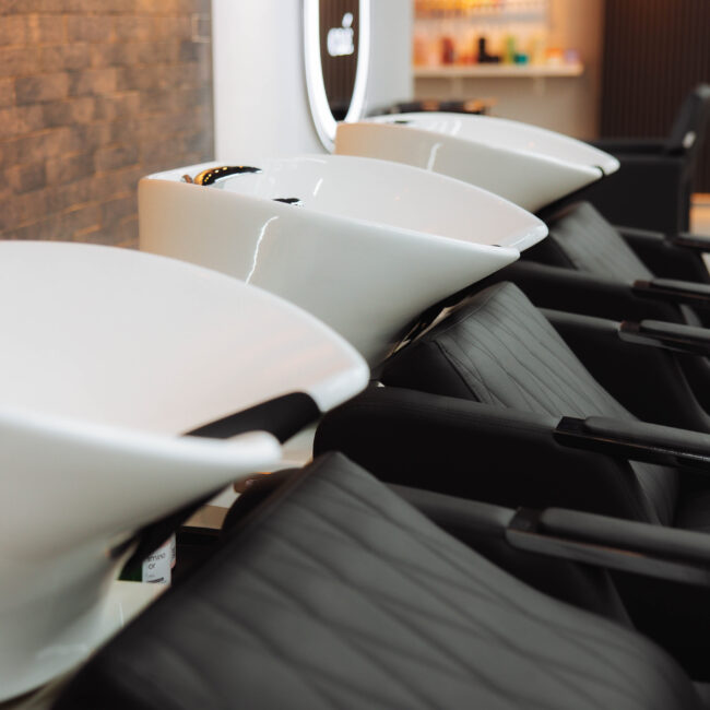 servicii de coafura si spalare par dame